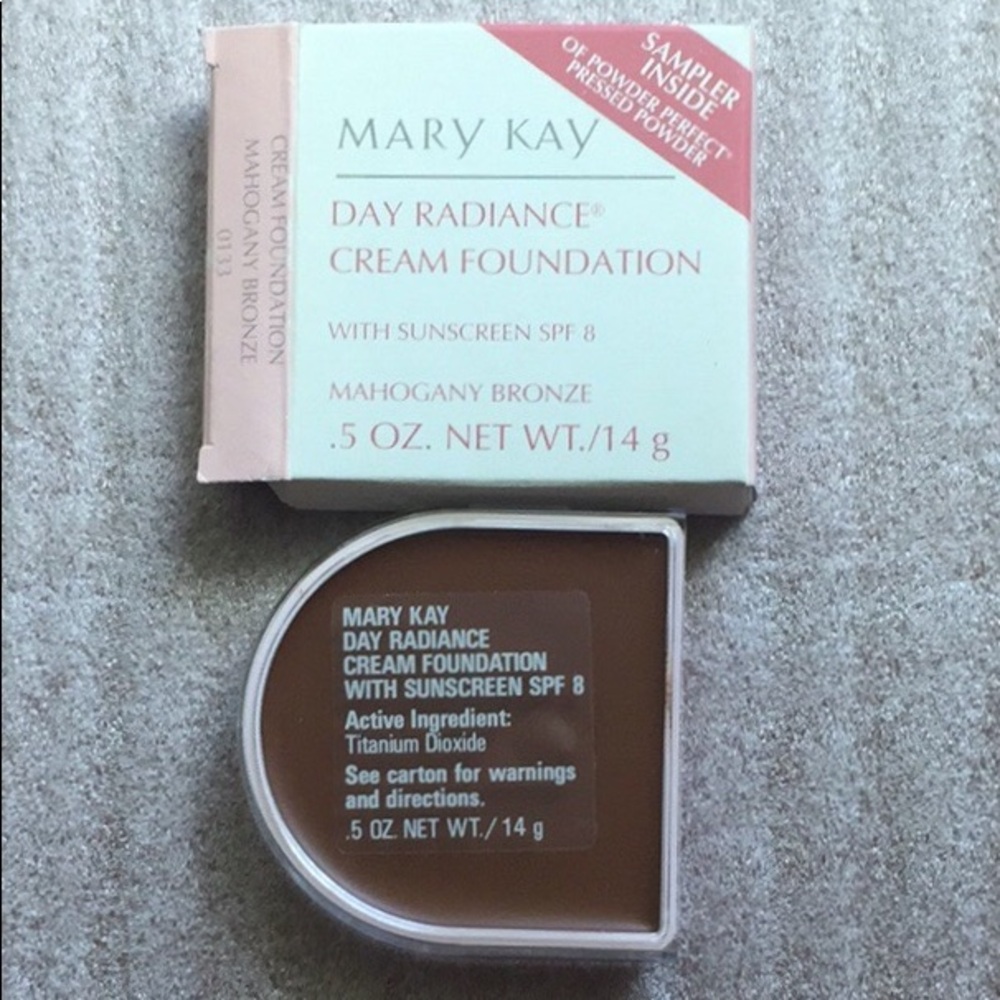 MARY KAY